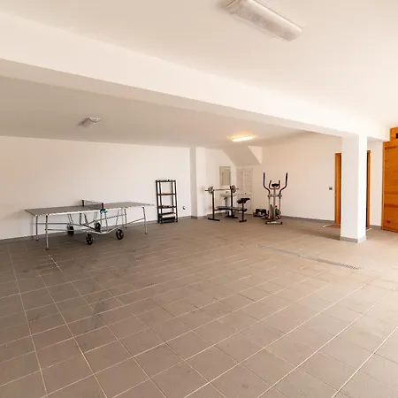 Villa Nunes, Big Holiday House With Private Pool Calheta  Exterior photo