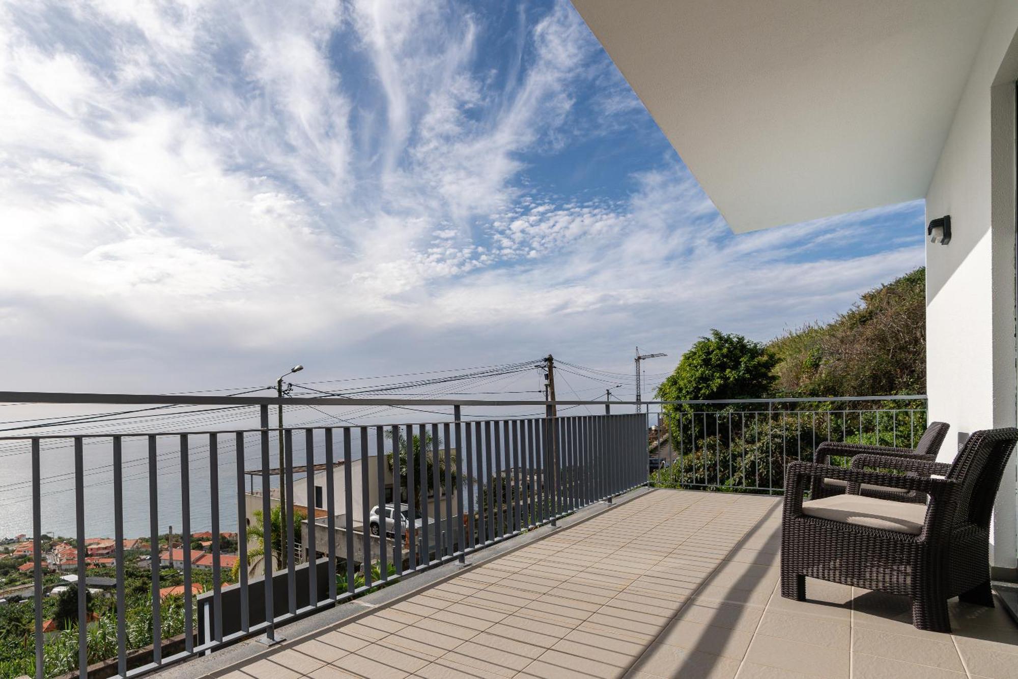 Nunes, Big House With Private Pool Villa