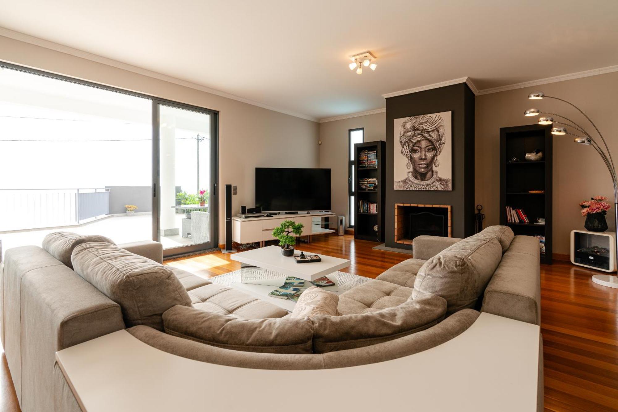 Nunes, Big House With Private Pool Villa